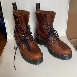 Dr Martens Leona platform boots